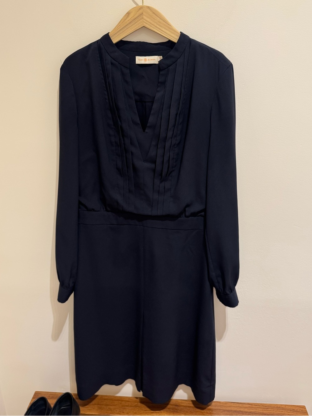 Tory Burch Navy Long-Sleeve Pintuck V-Neck Dress